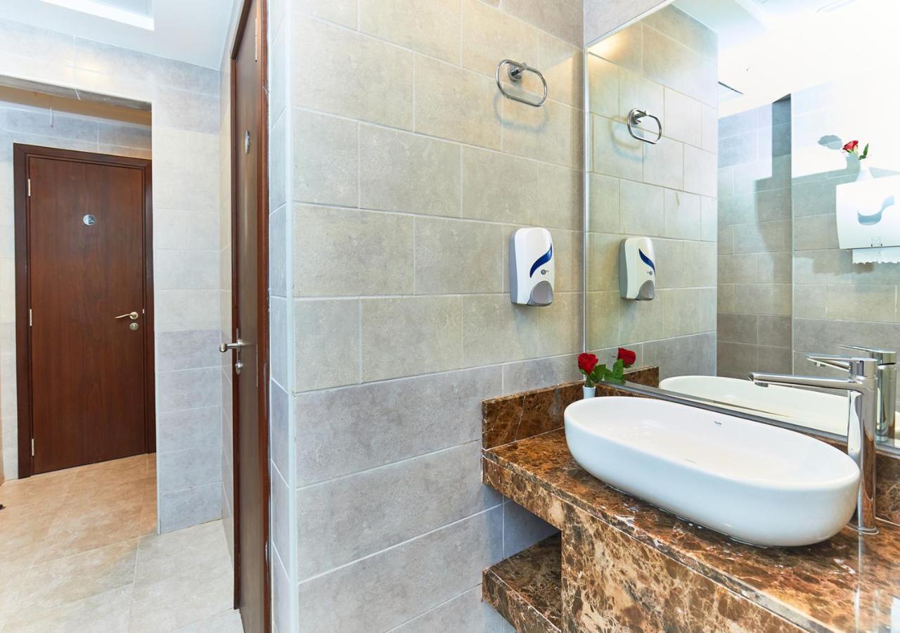 Rose Plaza Hotel Al Barsha Дубай Екстер'єр фото